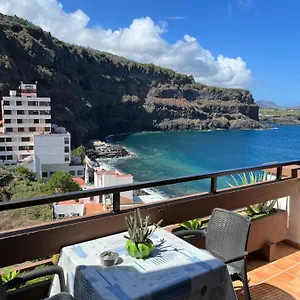 https://marine-studio-on-the-beach-wifi.tenerifehoteles.net